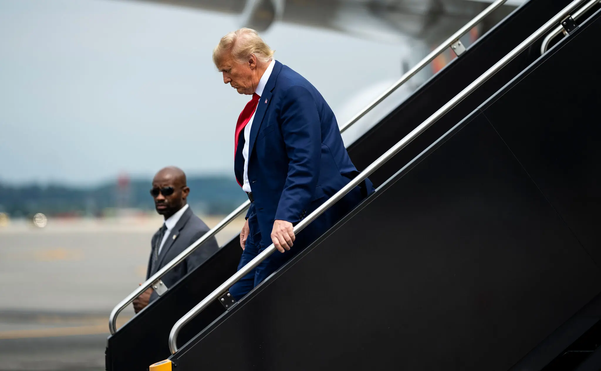 Спеціальний адвокат отримав ордер на обшук акаунту Трампа у Twitter